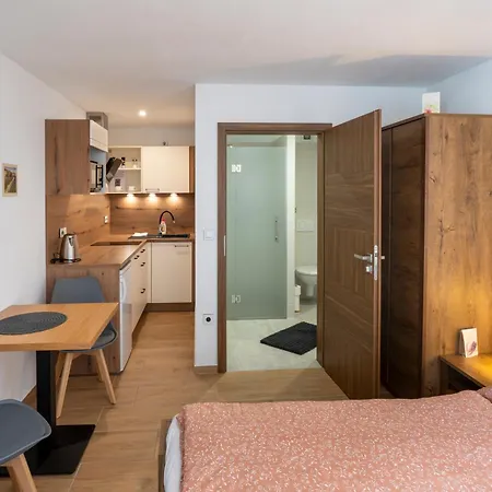Apartmany Pod Namestim 2 Telc Exterior photo