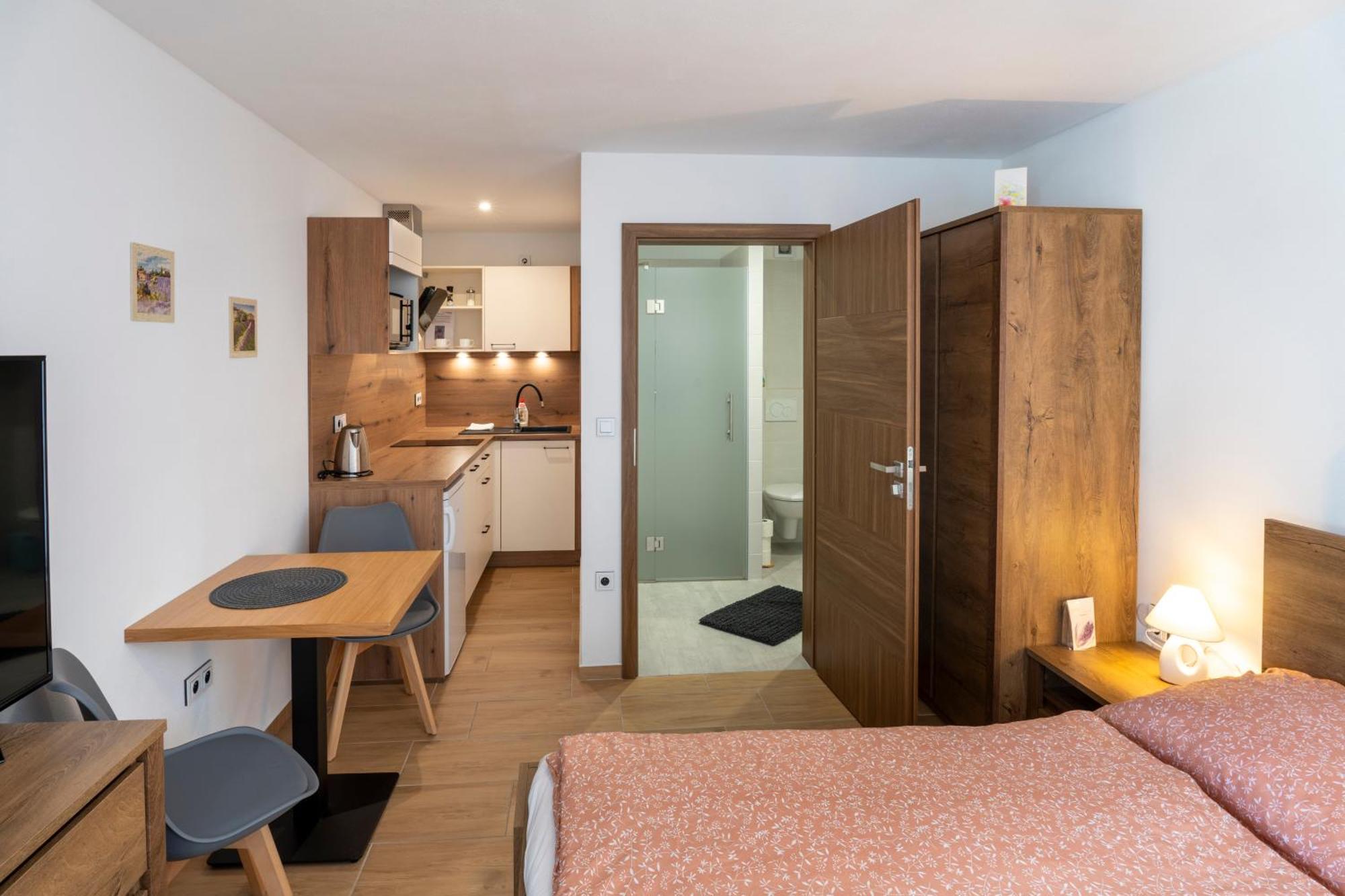 Apartment Pod Namestim 2 Telc
